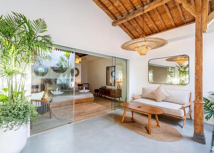 Tropical Retreat Connected 8bdrs In Bingin * Uluwatu (Bali)