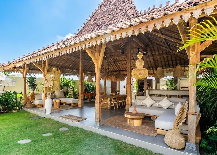 Tropical Retreat Connected 8bdrs In Bingin Villa *